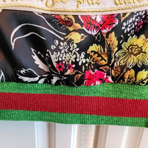 FLORAL EMBROIDERED PARROTS & BUTTERFLY BOMBER JACKET Size Small - Picture 12 of 15